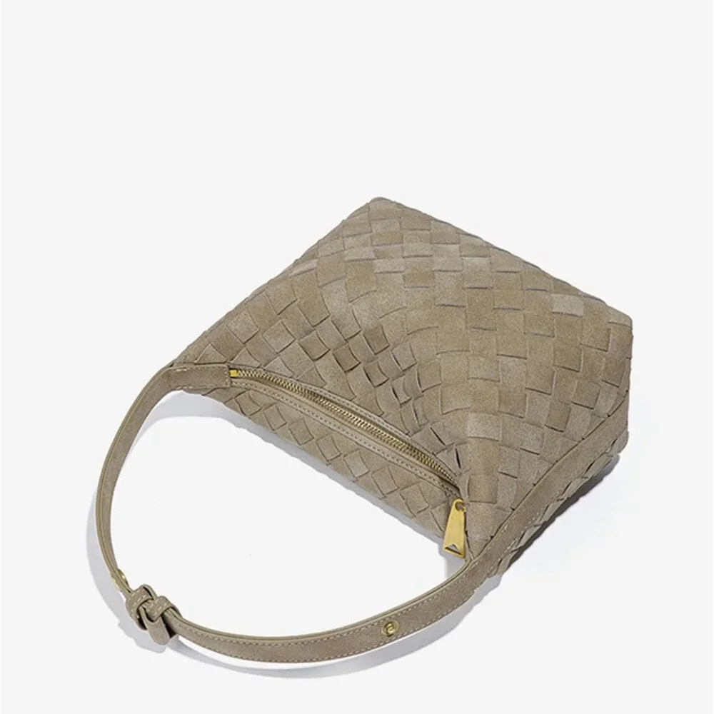 Luxurious Suede Hobo Bag - Women's Woven Leather Shoulder Bag with Spacious Inte - Picture 9 of 9